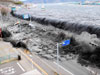 Tsunami na cidade de Miyako, 11 de março de 2011.<br /><font size='-1'>fonte: IG</font>